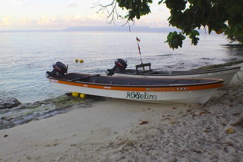 rock expeditions report giant trevally papua new guinea long boats